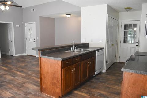544 Bernard Couch Dr, Anniston, AL 36207 photo 9