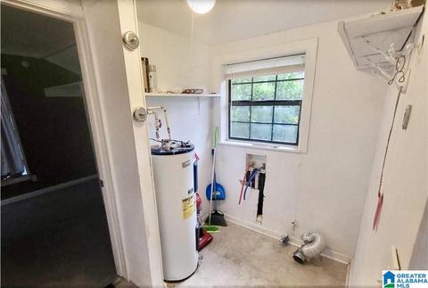 2360 Dickson Ln, Mobile, AL 36618 photo 7