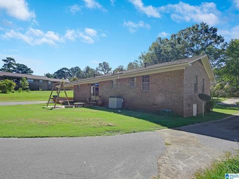 102 Pine Cone Cir, Clanton, AL 35045 photo 4