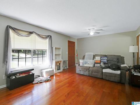 102 Pine Cone Cir, Clanton, AL 35045 photo 11