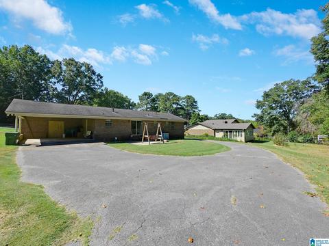 102 Pine Cone Cir, Clanton, AL 35045 photo 5
