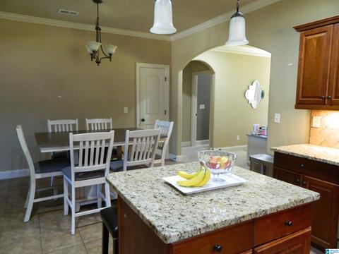 428 Red Bay Cv, Maylene, AL 35114 photo 10