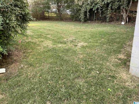 108 E 2nd St, Warrior, AL 35180 photo 3