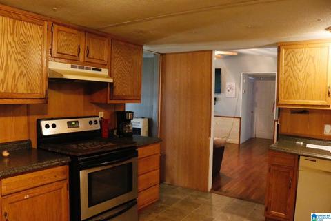 230 25th St, Jemison, AL 35085 photo 6