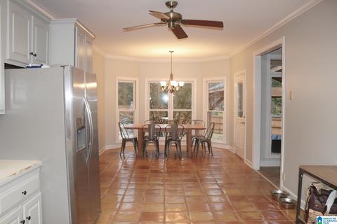 103 Round Forest Dr, Clanton, AL 35045 photo 5