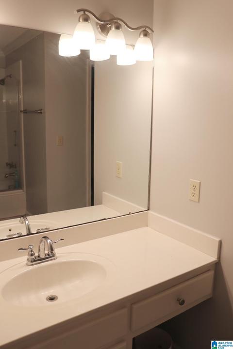 103 Round Forest Dr, Clanton, AL 35045 photo 18