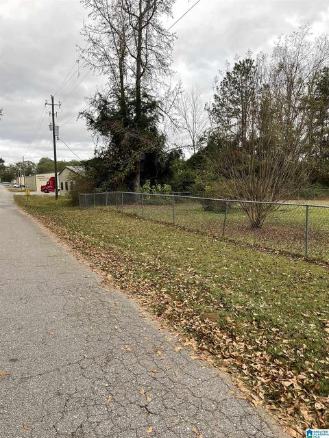 901 Scott Dr, Clanton, AL 35045 photo 8