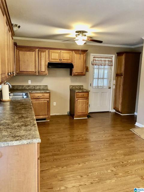 906 Studdard Dr, Clanton, AL 35045 photo 2