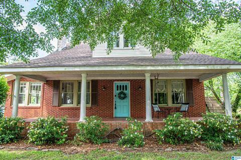 501 8th St, Clanton, AL 35045 photo 1