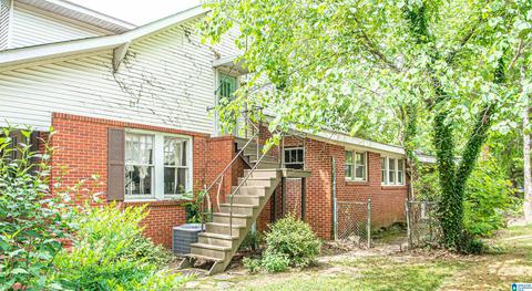 501 8th St, Clanton, AL 35045 photo 8