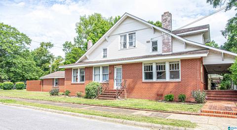 501 8th St, Clanton, AL 35045 photo 4