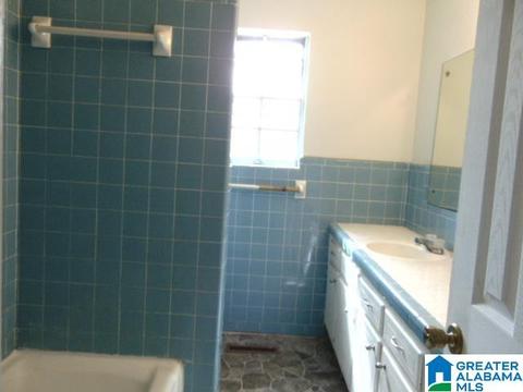 101 Marion Ave, Clanton, AL 35045 photo 11