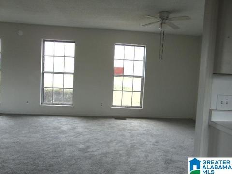 101 Marion Ave, Clanton, AL 35045 photo 4