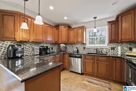 908 Burnt Pine Dr, Maylene, AL 35114 photo 4