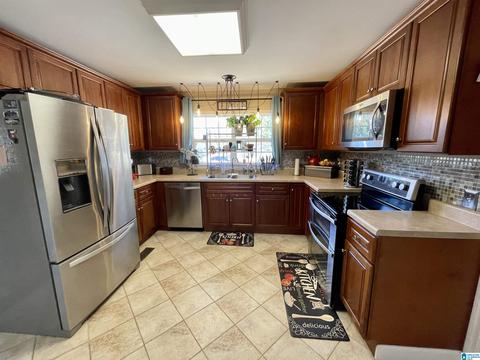 9423 Central Rd, Warrior, AL 35180 photo 4