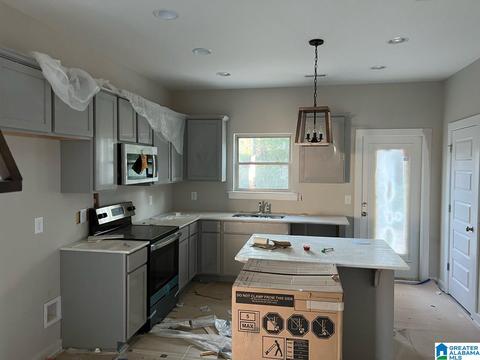 2112 Ellsworth Loop Rd, Cullman, AL 35055 photo 2