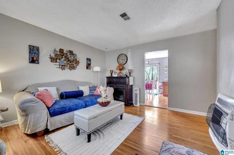 306 Maple Ave, Warrior, AL 35180 photo 9