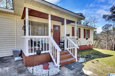 306 Maple Ave, Warrior, AL 35180 photo 3