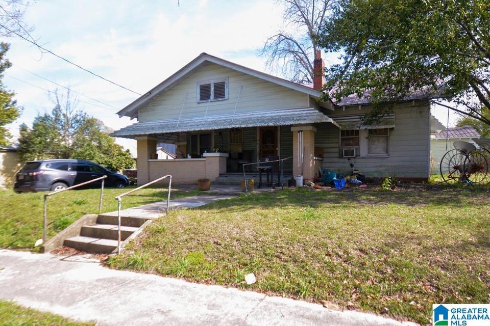 103 2nd Ave N, Clanton, AL 35045 16 Photos Movoto