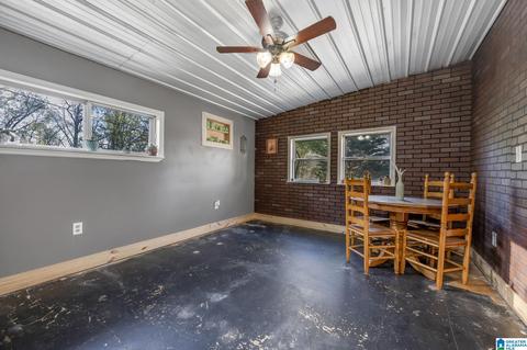 81 Echo Cir, Warrior, AL 35180 photo 12