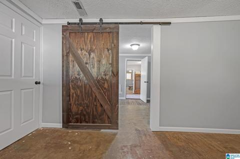 81 Echo Cir, Warrior, AL 35180 photo 19