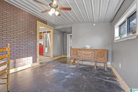 81 Echo Cir, Warrior, AL 35180 photo 13
