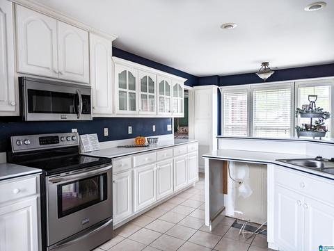 907 Frances Cir, Clanton, AL 35045 photo 10