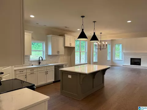 505 Ramsgate Dr, Maylene, AL 35114 photo 5