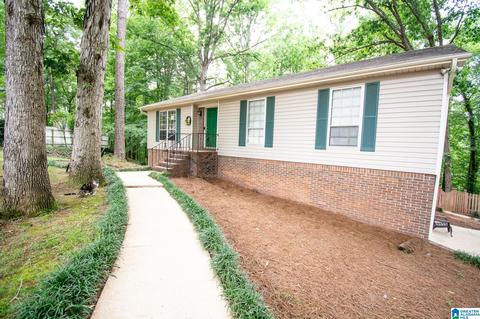 136 Hickory St, Maylene, AL 35114 photo 2