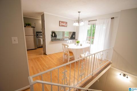 136 Hickory St, Maylene, AL 35114 photo 9