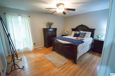 136 Hickory St, Maylene, AL 35114 photo 17
