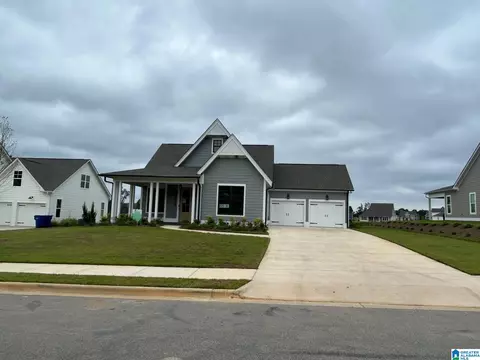 Exterior - 532 Ramsgate Dr, Maylene, AL 35114 photo 2 of 9