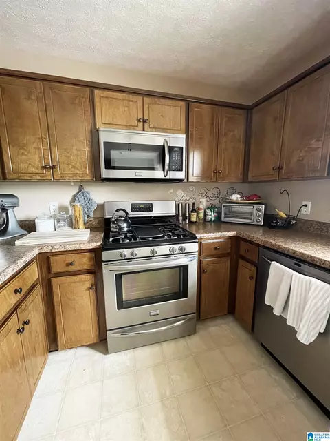 334 Bailey Rd, Weaver, AL 36277 photo 3