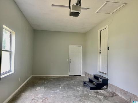 705 Hand St, Clanton, AL 35045 photo 6