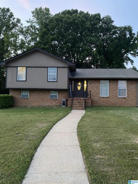 50 W Carriage Dr, Birmingham, AL 35214
