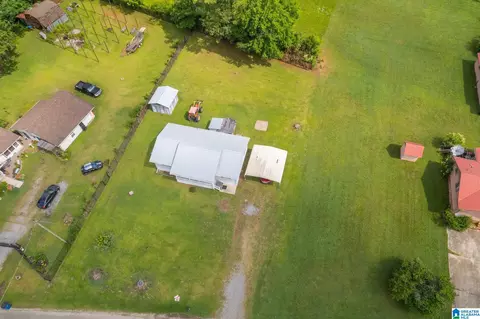 1395 Thomas Rd, Warrior, AL 35180 photo 3