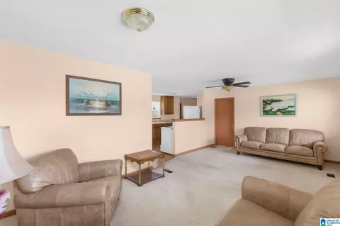 1395 Thomas Rd, Warrior, AL 35180 photo 10