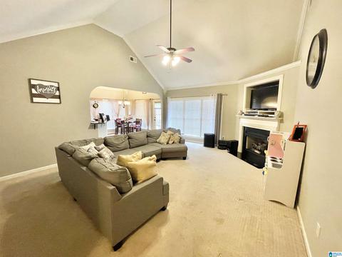 100 Eagle Cove Dr, Pelham, AL 35124 photo 4