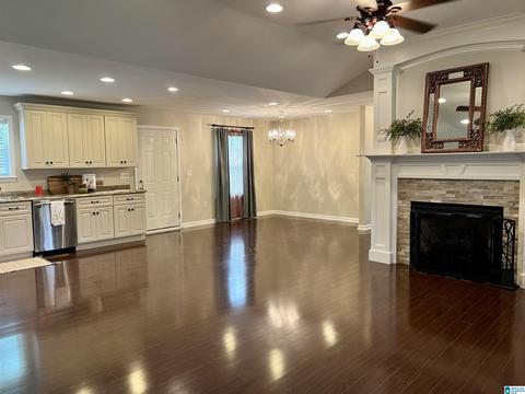 409 2nd St, Warrior, AL 35180 photo 3