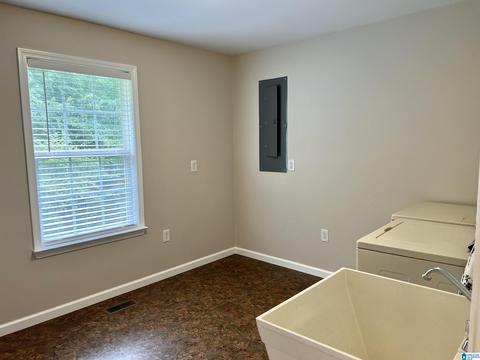 409 2nd St, Warrior, AL 35180 photo 13