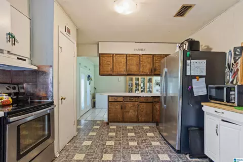 705 Ridgeway Dr, Oneonta, AL 35121 photo 8