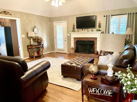 511 Springdale Rd, Mount Olive, AL 35117 photo 9
