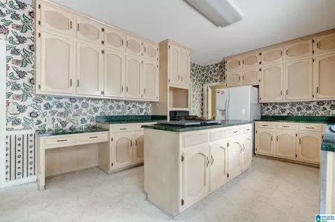 101 Silverleaf Ln, Alabaster, AL 35007 photo 7