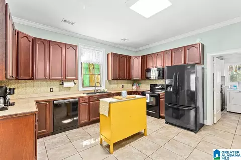 1104 Highland Ave, Clanton, AL 35045 photo 9