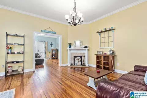 1104 Highland Ave, Clanton, AL 35045 photo 3