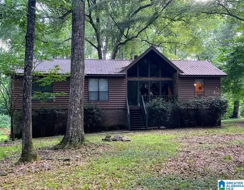 105 Camille Cir, Clanton, AL 35045 photo 1