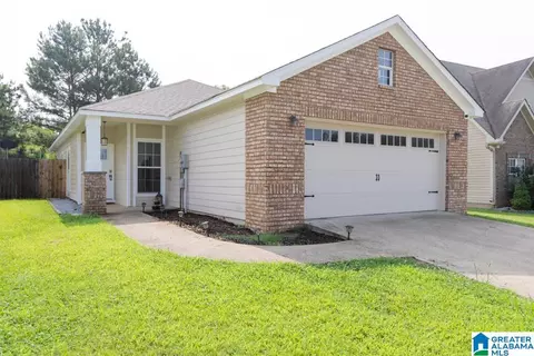 255 Oak Leaf Cir, Pell City, AL 35125 photo 1
