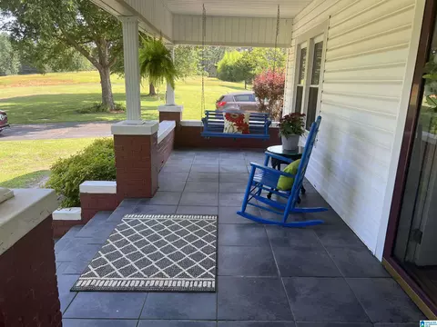 737 Armstrong Loop, Hayden, AL 35079 photo 5