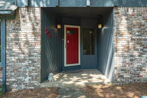 108 Cape Cod Cir, Alabaster, AL 35007 photo 3
