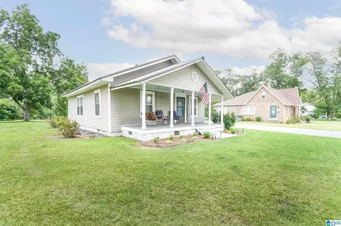 2004 4th Ave, Clanton, AL 35045 photo 2
